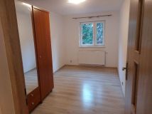 Mieszkanie 2-pokojowe Złotokłos. Zdjęcie 3