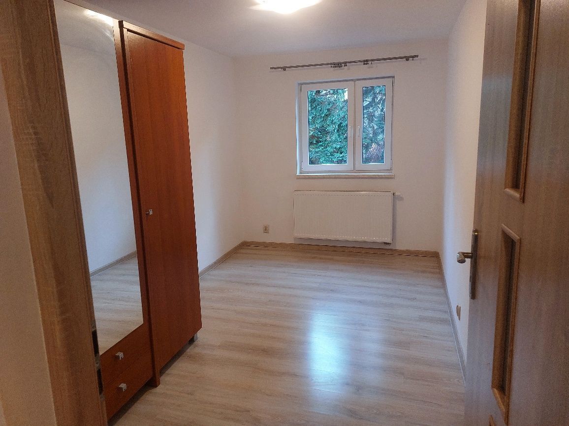 Mieszkanie 2-pokojowe Złotokłos. Zdjęcie 4