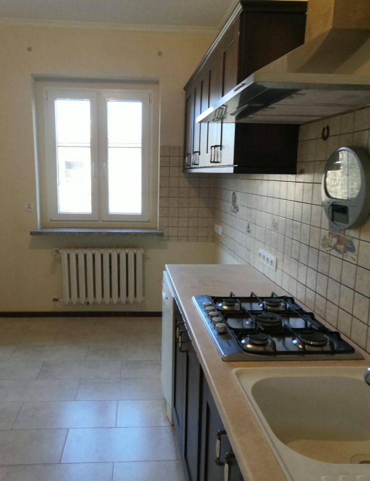 dom wolnostojący, 4 pokoje Chorzów Batory, ul. Jana Kochanowskiego. Zdjęcie 2