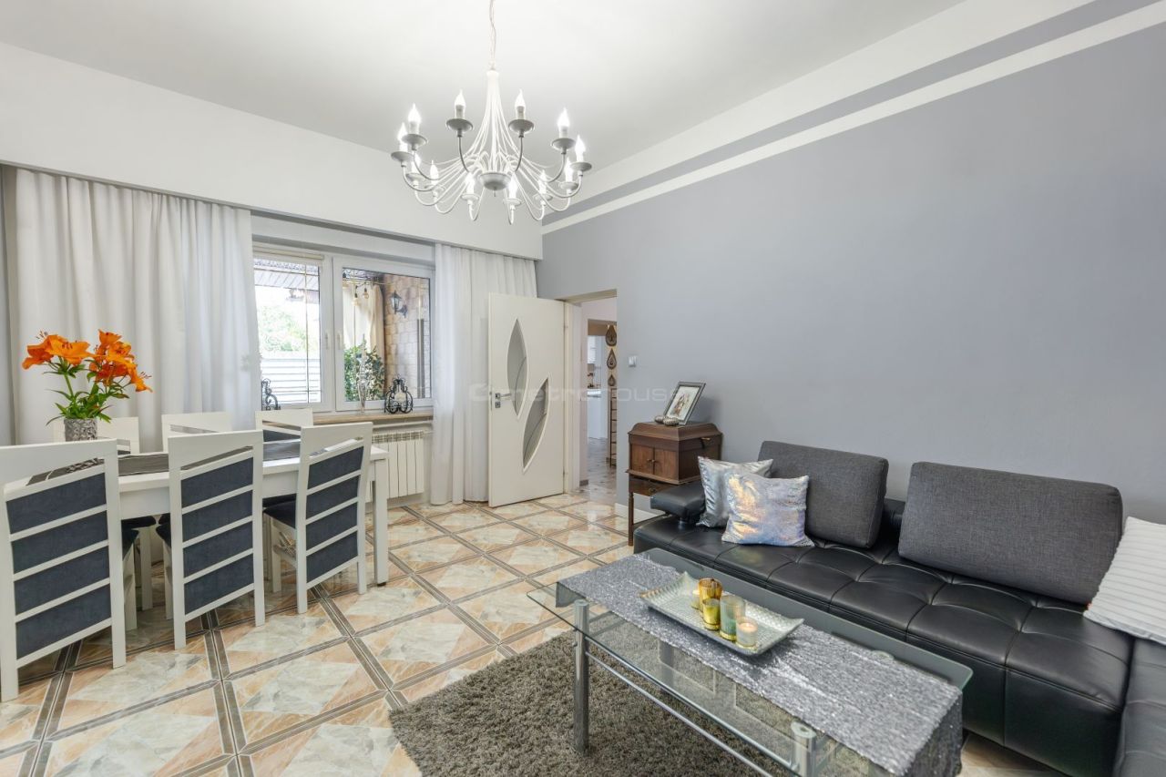 dom wolnostojący, 4 pokoje Radzymin. Zdjęcie 2