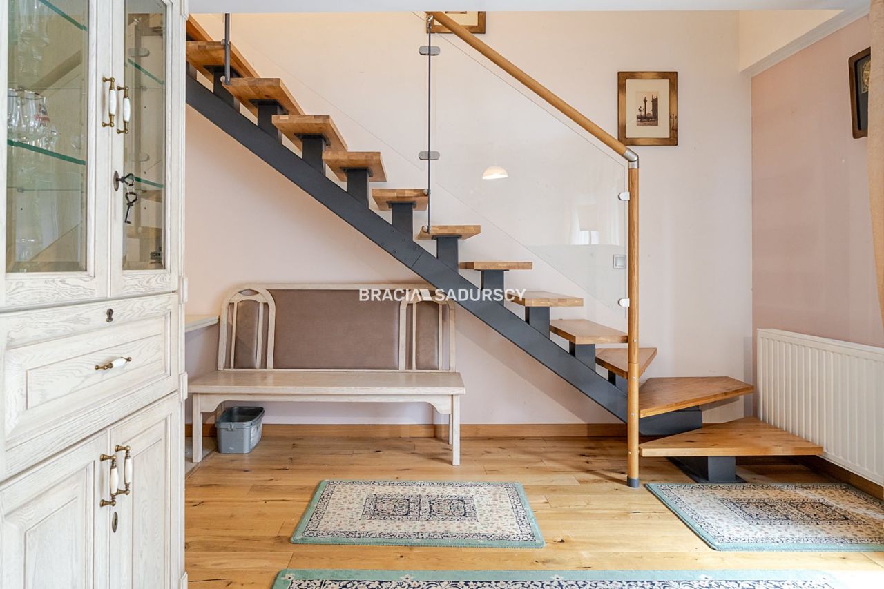 Mieszkanie 3-pokojowe Kraków Swoszowice, ul. Leona Petrażyckiego. Zdjęcie 24