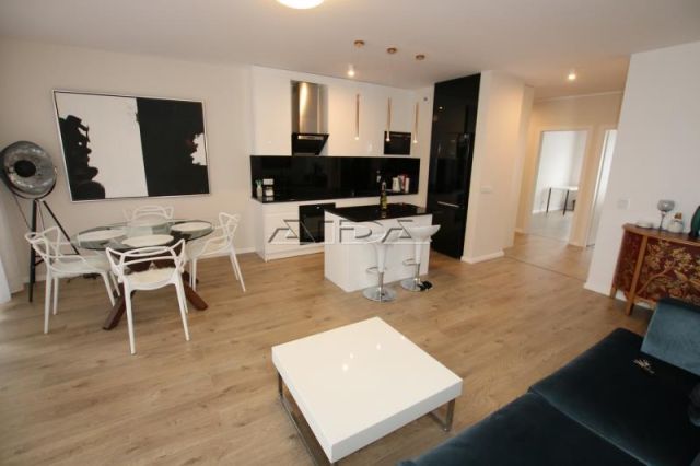 Mieszkanie 3-pokojowe Wrocław Stare Miasto, SIKORSKIEGO ATAL TOWERS APARTAMENT NOWOŚĆ GARAŻ. Zdjęcie 9