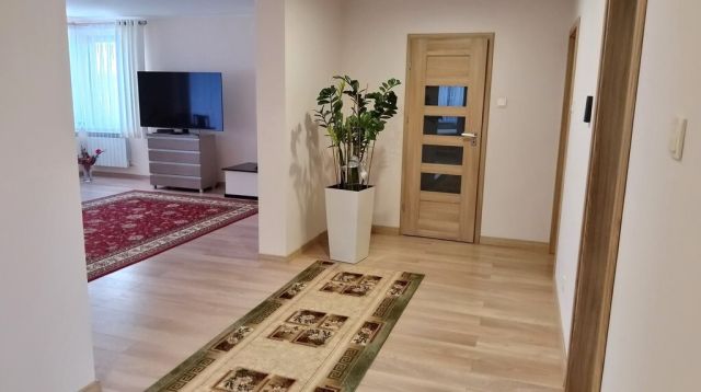 dom wolnostojący, 7 pokoi Bolesławów. Zdjęcie 8