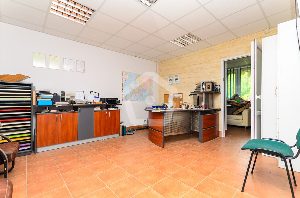 Hala/magazyn Rogoźnica. Zdjęcie 19