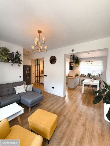 dom szeregowy, 4 pokoje Katowice Kostuchna, ul. Tunelowa. Zdjęcie 1