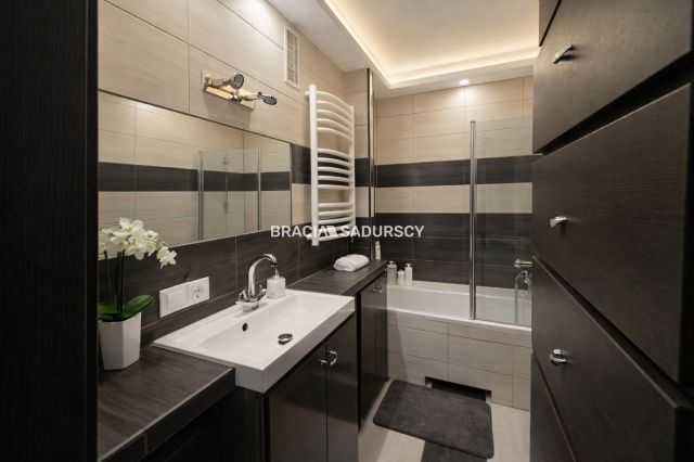 Mieszkanie 4-pokojowe Kraków Podgórze Duchackie, ul. Jana Sas-Zubrzyckiego. Zdjęcie 15