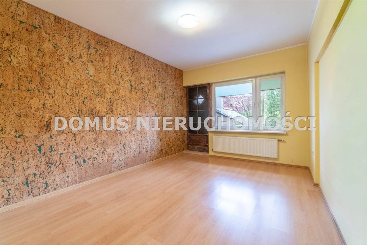 dom wolnostojący, 6 pokoi Justynów. Zdjęcie 12