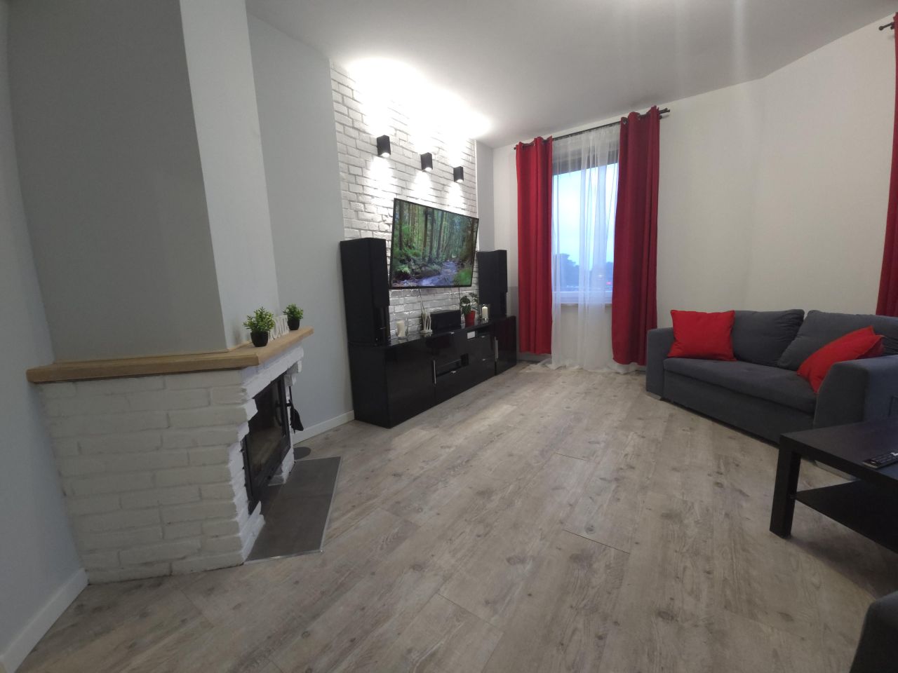Mieszkanie 3-pokojowe Piastów, ul. Zbigniewa Gęsickiego. Zdjęcie 2