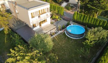 dom wolnostojący, 5 pokoi Kraków Czyżyny, ul. Nastrojowa