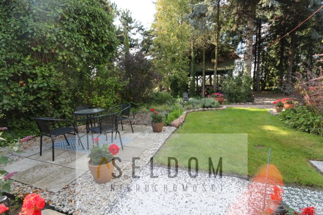 dom wolnostojący, 7 pokoi Chojny. Zdjęcie 16