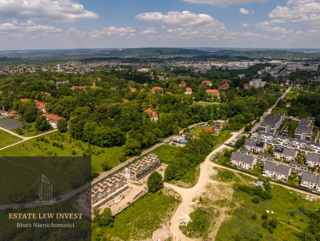 dom szeregowy, 5 pokoi Kraków, ul. Spacerowa. Zdjęcie 10