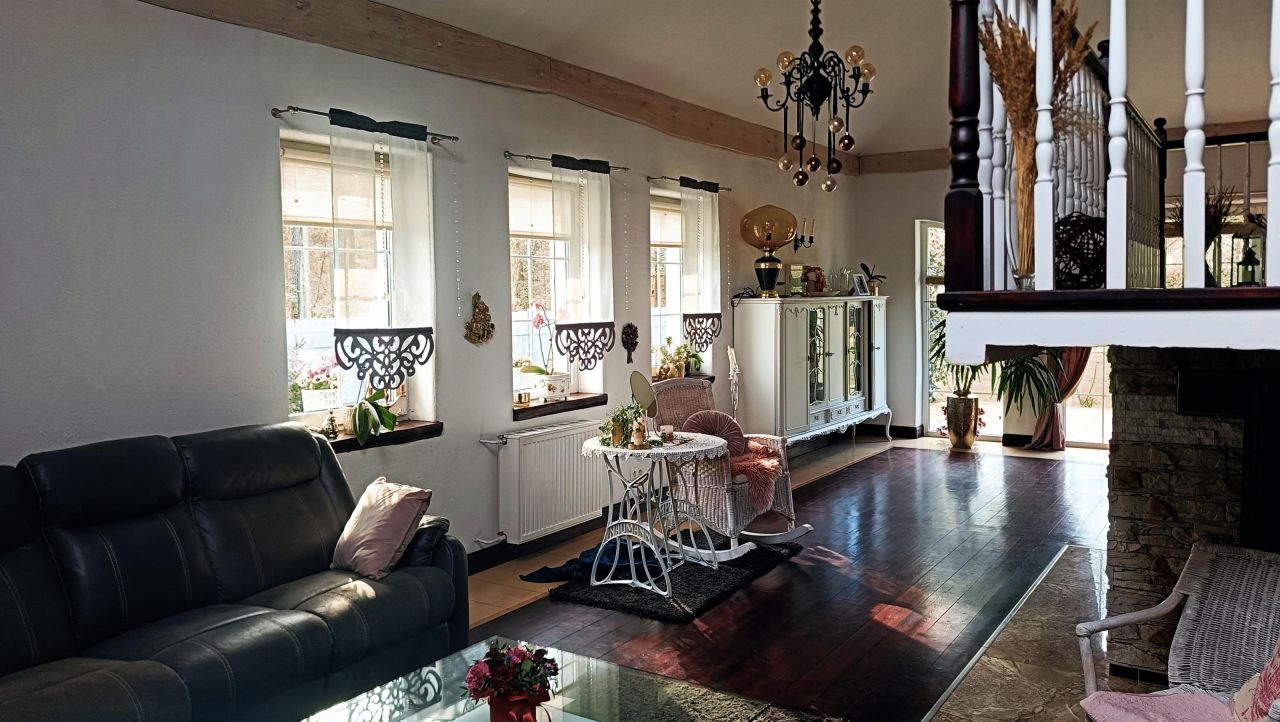 dom wolnostojący, 5 pokoi Będów. Zdjęcie 13