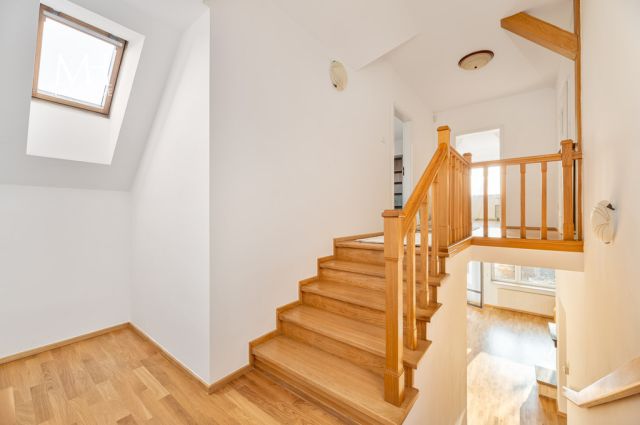 dom wolnostojący, 5 pokoi Łódź Julianów. Zdjęcie 10