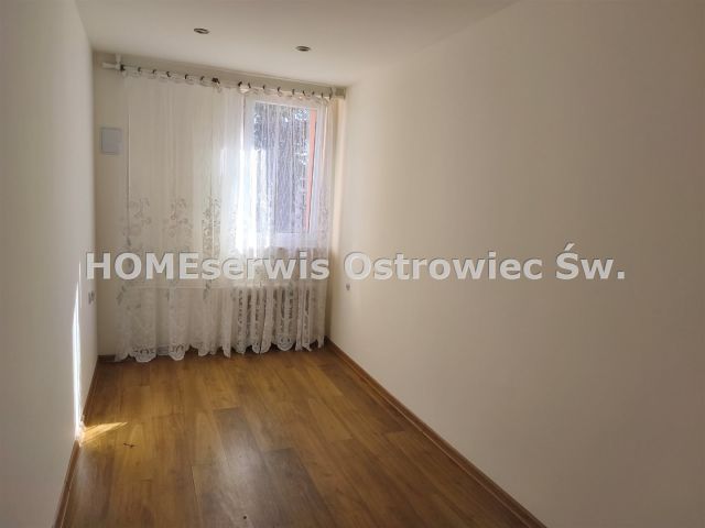 Mieszkanie 3-pokojowe Ostrowiec Świętokrzyski Centrum, ul. Jana Kochanowskiego. Zdjęcie 2