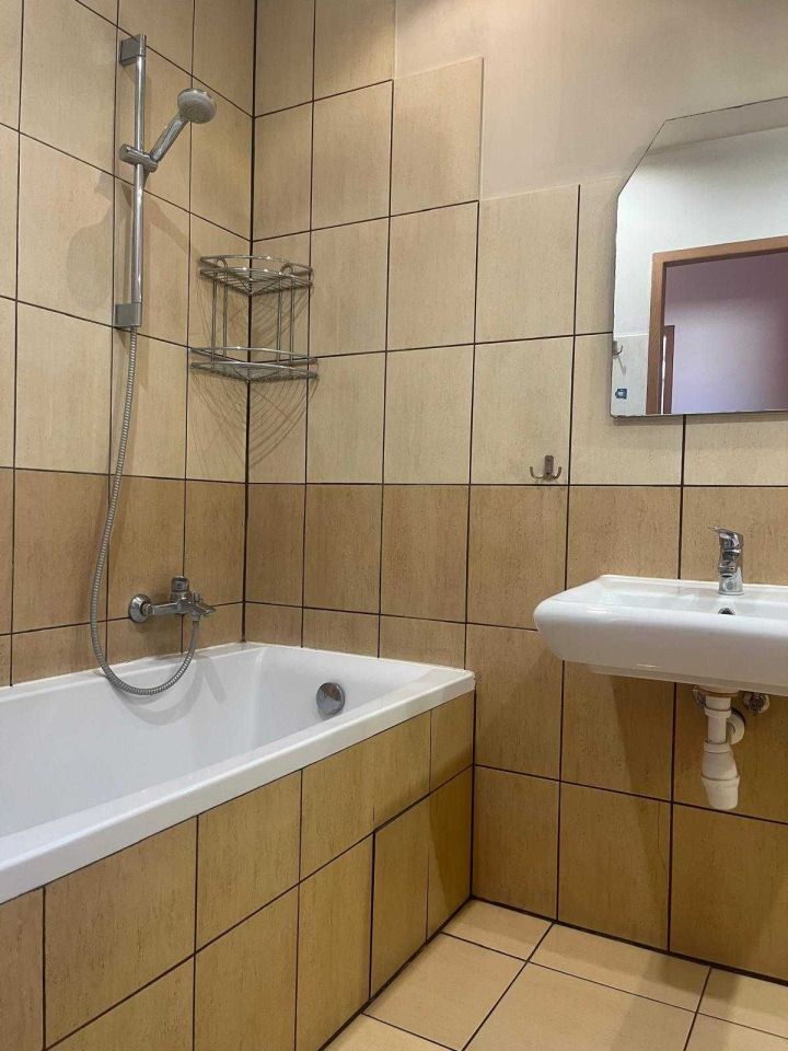 kamienica, 4 pokoje Stawiszyn. Zdjęcie 6