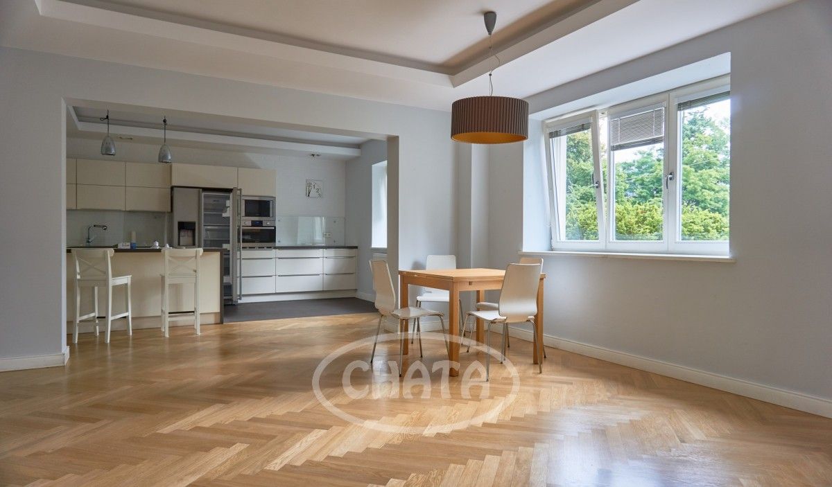 dom wolnostojący, 7 pokoi Wrocław Oporów, ul. bł. Wincentego Kadłubka. Zdjęcie 2