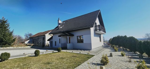 dom wolnostojący, 5 pokoi Tworzyjanów. Zdjęcie 1