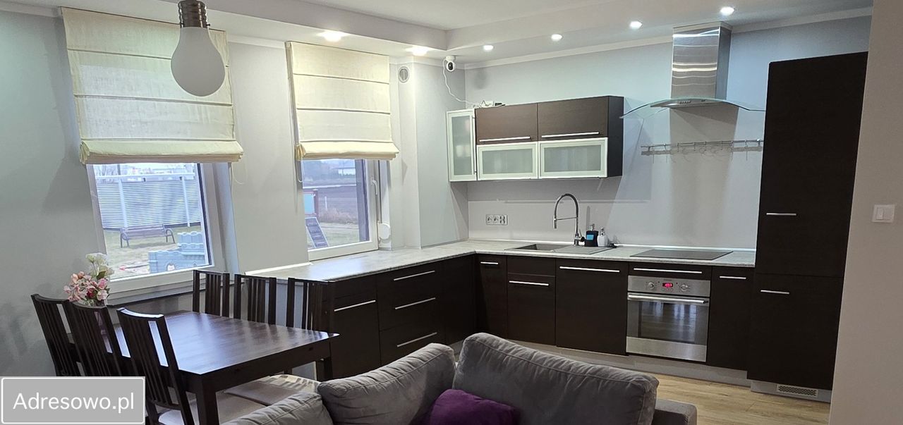 Mieszkanie 3-pokojowe Radwanice, ul. Dębowa. Zdjęcie 2