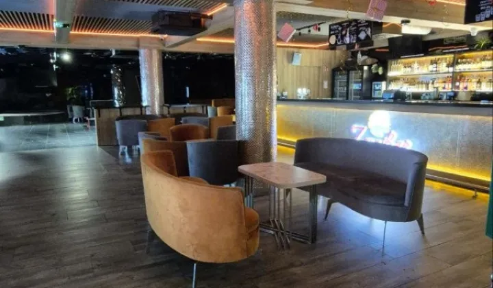 Lokal Warszawa Śródmieście, ul. Żurawia