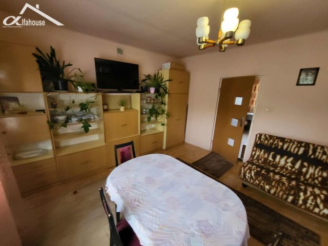 dom wolnostojący, 4 pokoje Karolinów. Zdjęcie 8