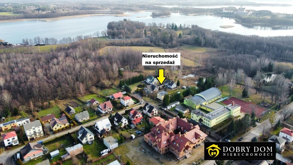 dom wolnostojący, 10 pokoi Stary Folwark. Zdjęcie 2