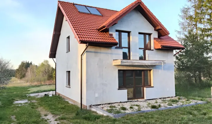 dom wolnostojący, 5 pokoi Pierzchnianka, Pierzchnianka