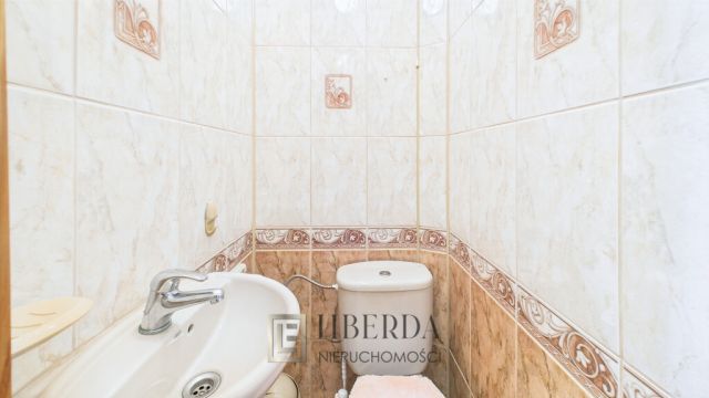 dom wolnostojący, 8 pokoi Kraśnik. Zdjęcie 13