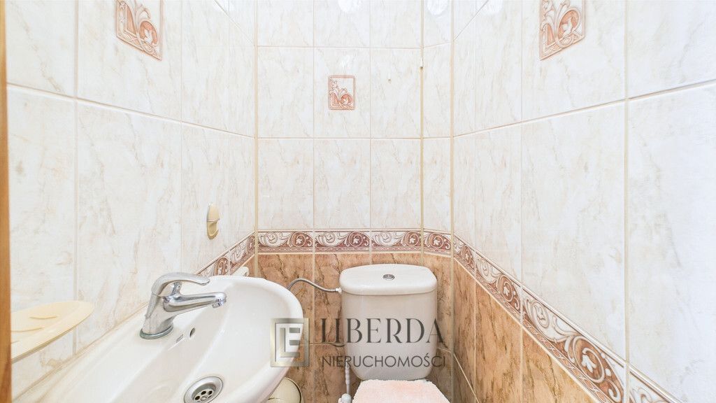 dom wolnostojący, 8 pokoi Kraśnik. Zdjęcie 13