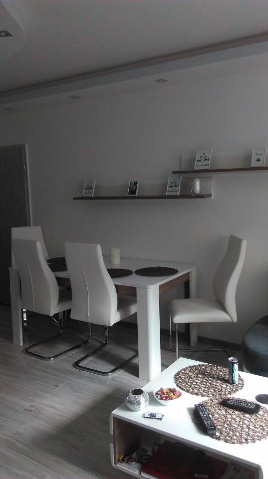 Mieszkanie 3-pokojowe Police, ul. Ludwika Zamenhofa. Zdjęcie 2