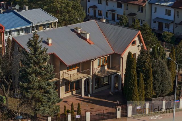 dom wolnostojący, 5 pokoi Warszawa Stara Miłosna, al. Jana Pawła II. Zdjęcie 1