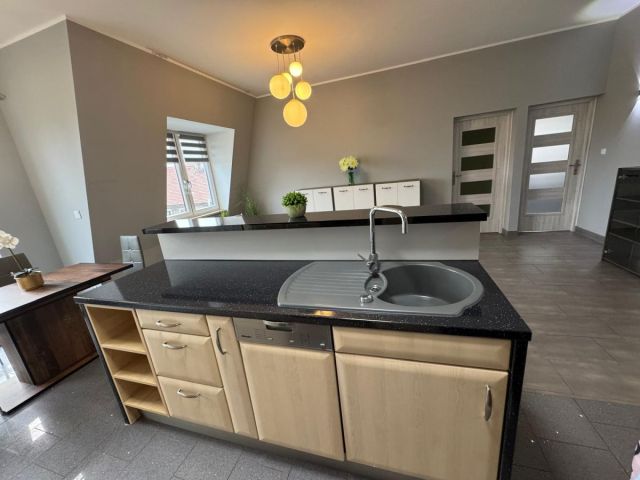 Mieszkanie 3-pokojowe Żerniki Wrocławskie, ul. Kolejowa. Zdjęcie 13