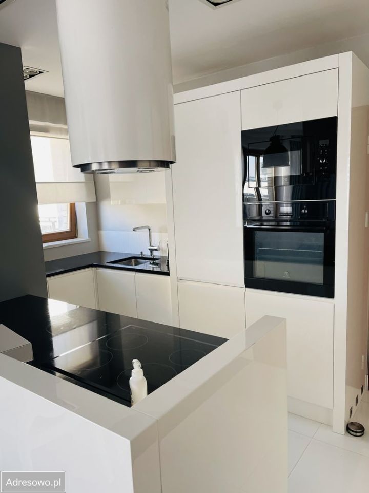 Mieszkanie 3-pokojowe Warszawa Wola, ul. Gizów. Zdjęcie 3