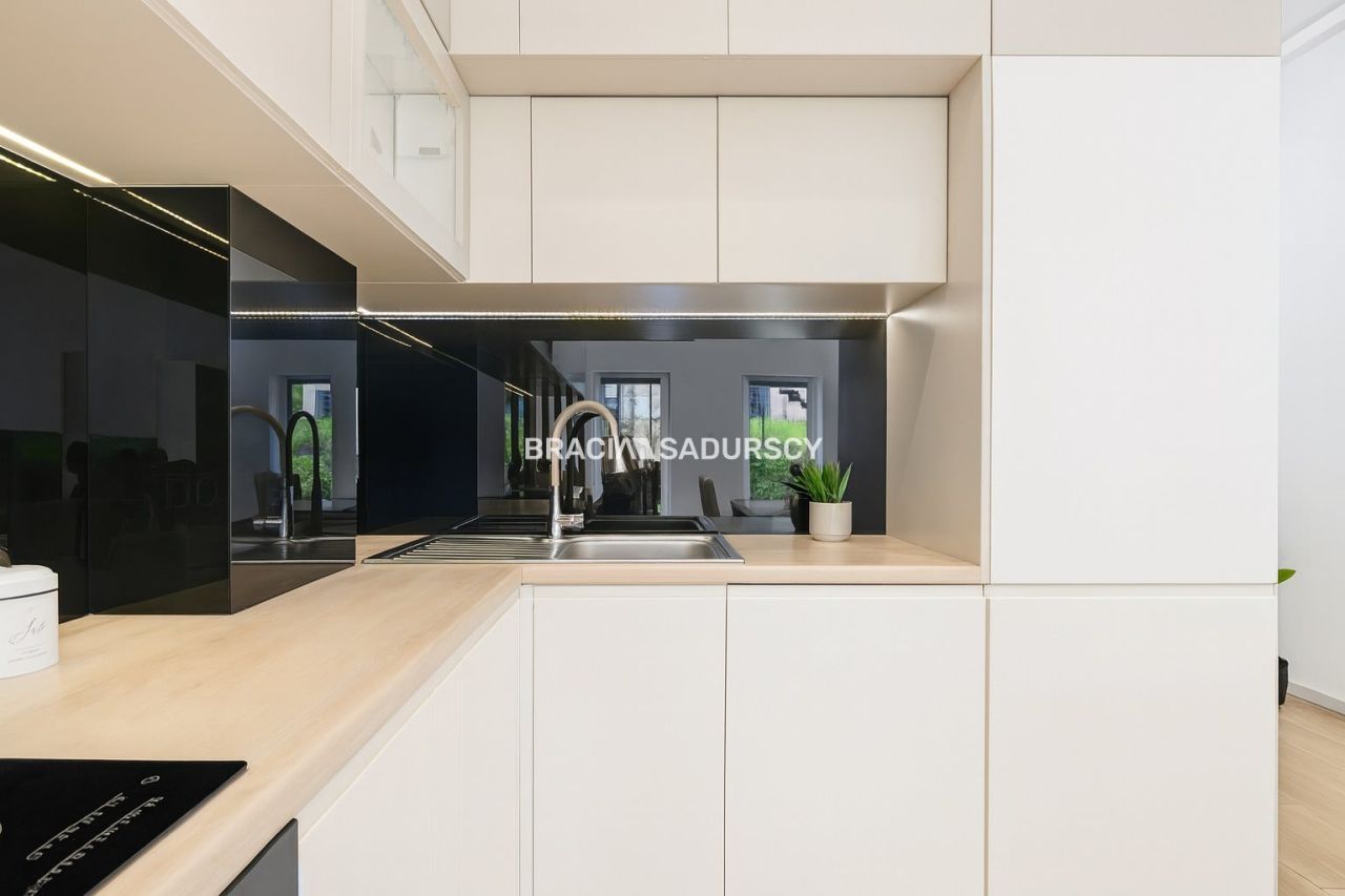 Mieszkanie 3-pokojowe Kraków Dębniki, ul. Antoniego Dobrowolskiego. Zdjęcie 8