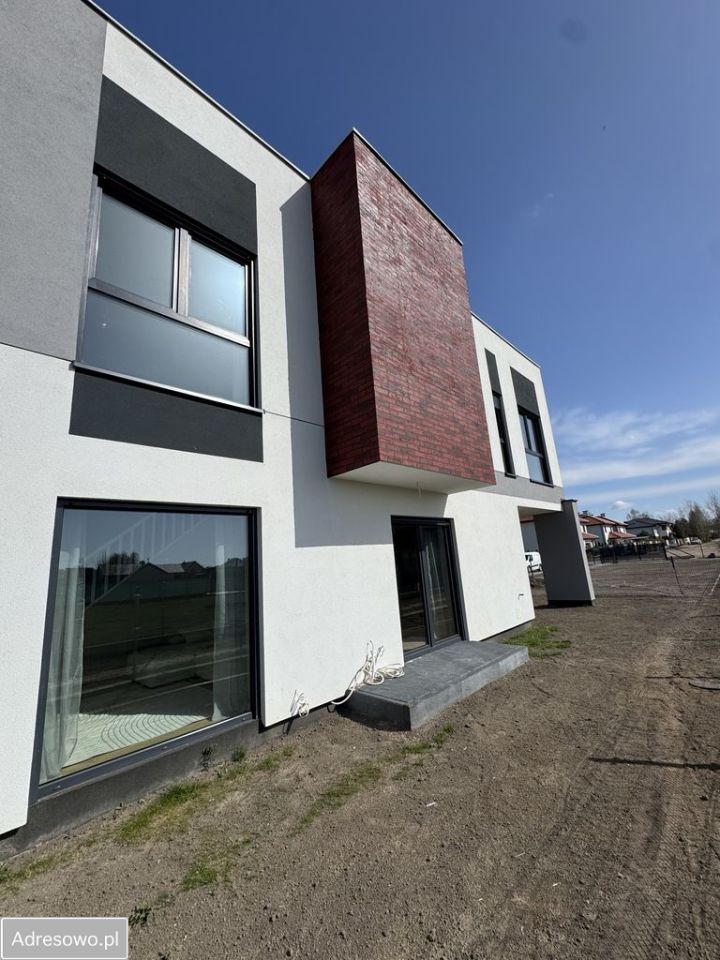 bliźniak, 4 pokoje Marki. Zdjęcie 12