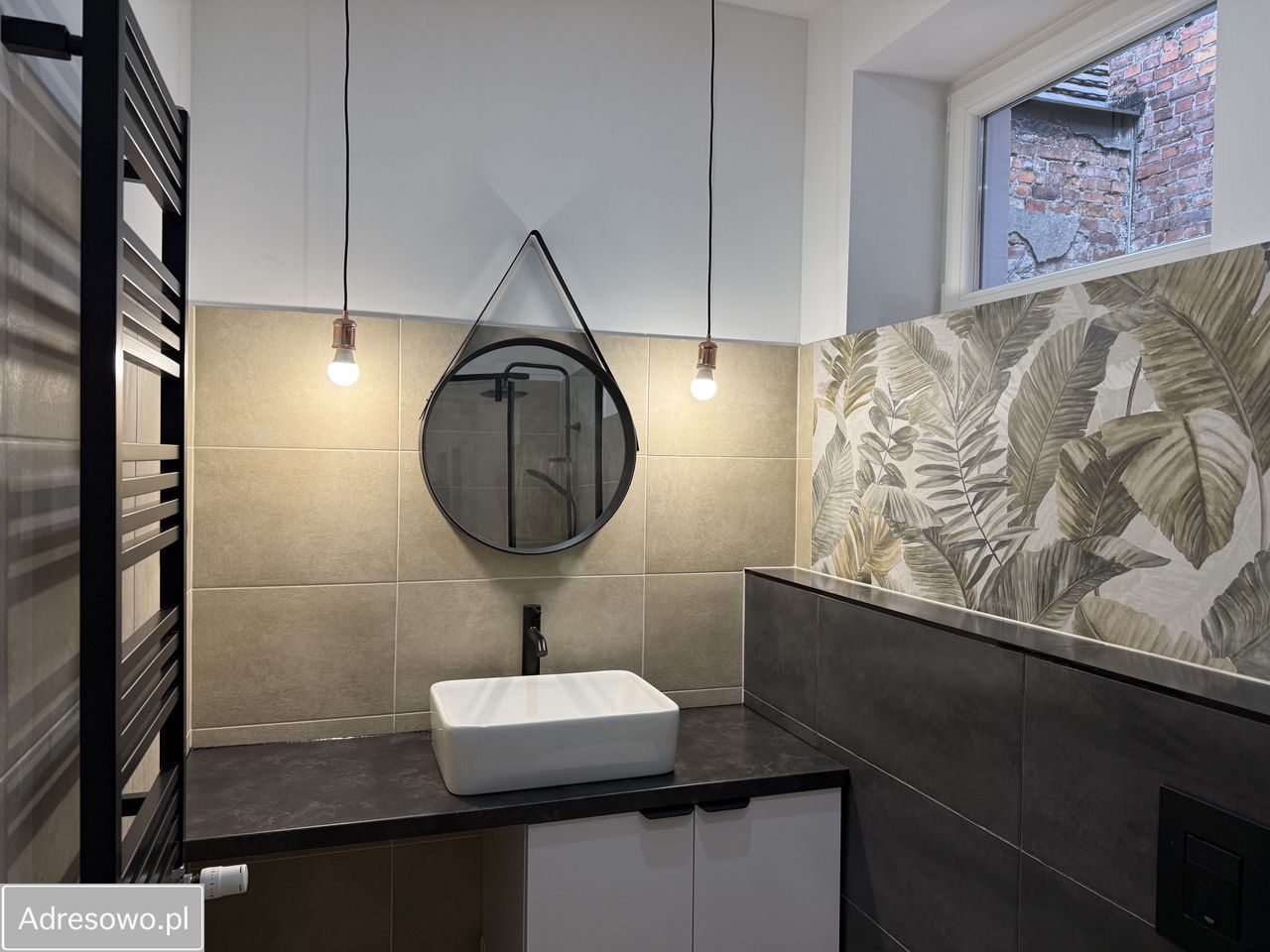 Mieszkanie 3-pokojowe Kożuchów, ul. Rynek. Zdjęcie 2