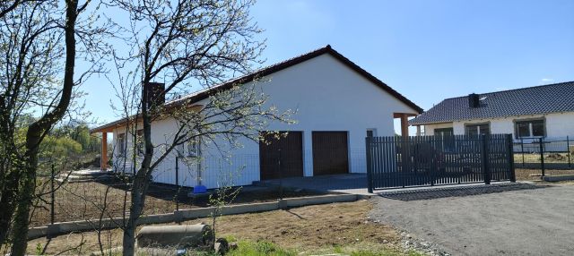 dom wolnostojący, 4 pokoje Kadłubia, ul. Parkowa. Zdjęcie 6