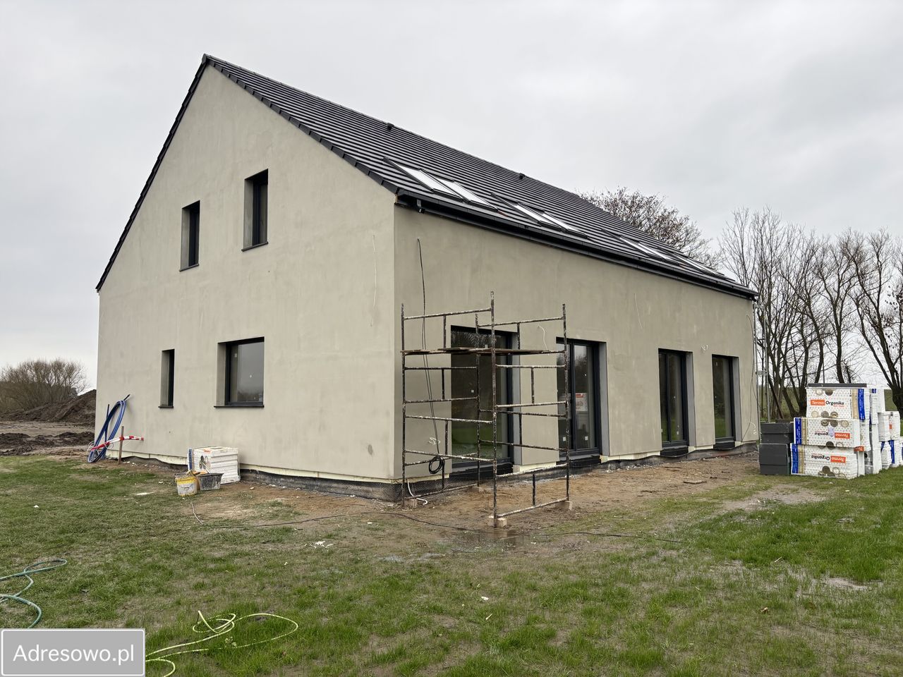 bliźniak, 5 pokoi Dzikowo. Zdjęcie 2