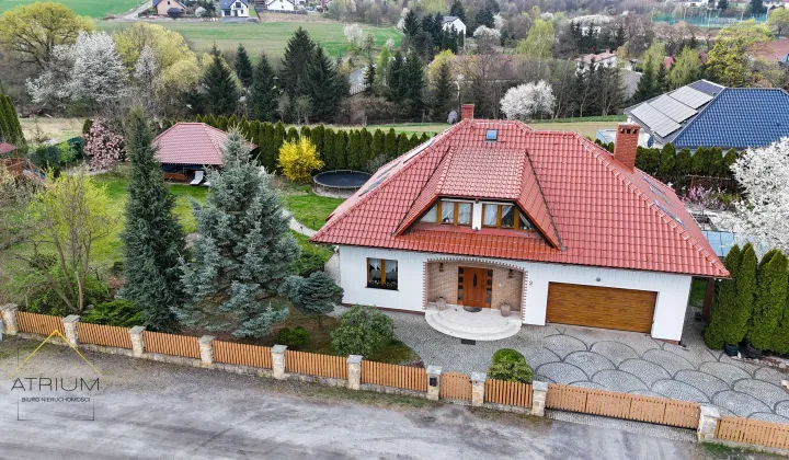 dom wolnostojący, 5 pokoi Złotoryja, ul. Orzechowa