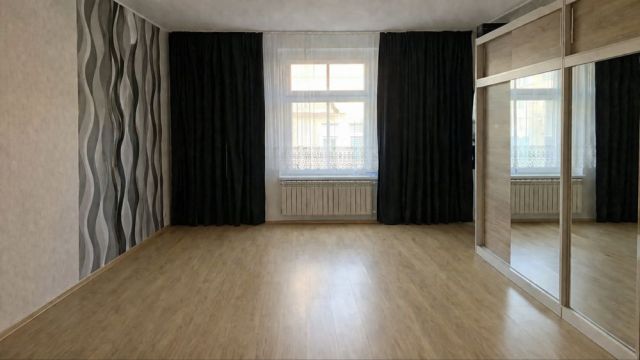 Mieszkanie 3-pokojowe Głubczyce. Zdjęcie 1