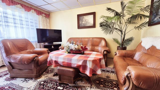 Mieszkanie 4-pokojowe Sosnowiec Stary Sosnowiec, ul. marsz. Józefa Piłsudskiego. Zdjęcie 1