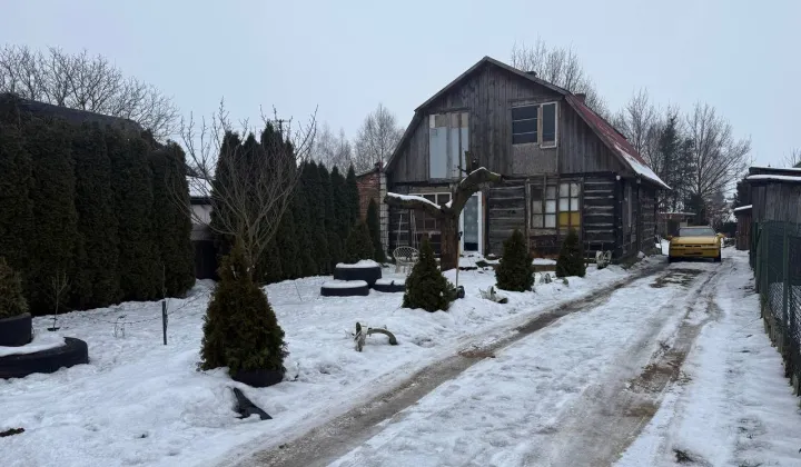 dom wolnostojący, 1 pokój Kurów, ul. Fabryczna