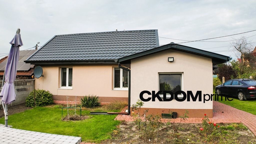 dom wolnostojący, 2 pokoje Kielce Baranówek. Zdjęcie 1
