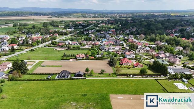 Działka inwestycyjna Rogi, ul. Dworska. Zdjęcie 5