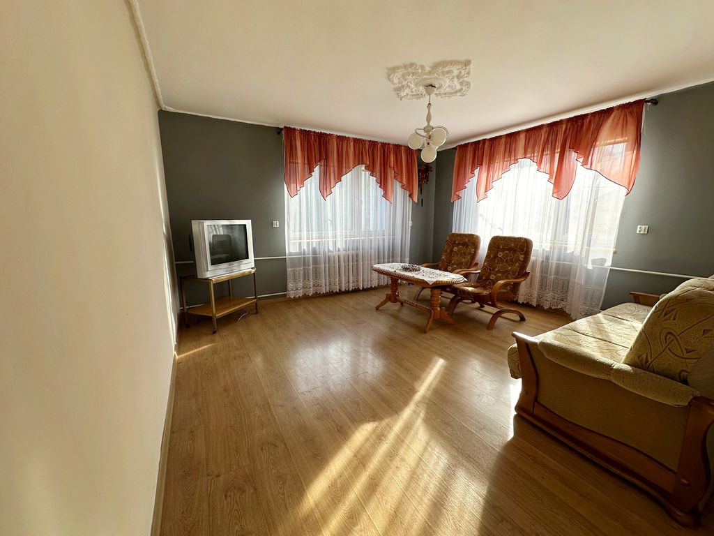 dom wolnostojący, 5 pokoi Husów. Zdjęcie 9
