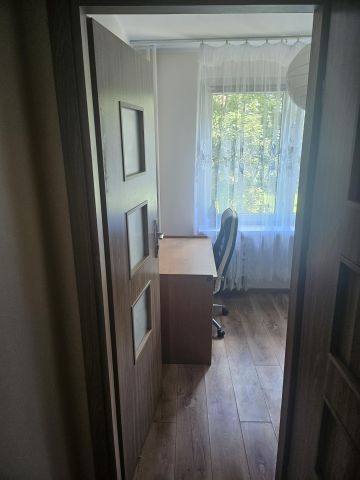 Mieszkanie 3-pokojowe Kraków Nowa Huta, os. Piastów. Zdjęcie 1