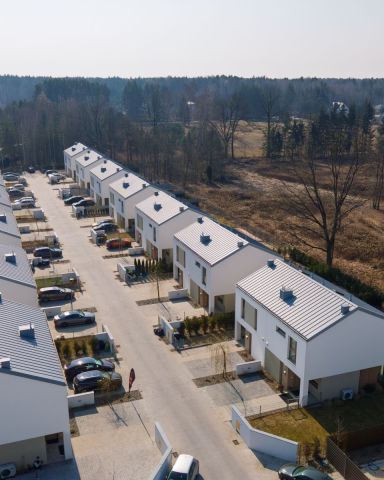 dom szeregowy, 4 pokoje Wiązowna. Zdjęcie 31