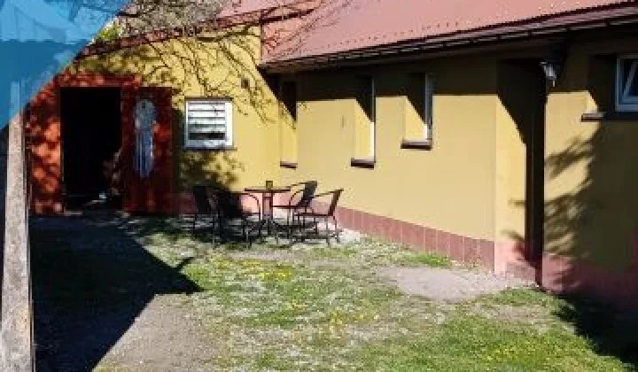 dom, 3 pokoje Czarnożyły