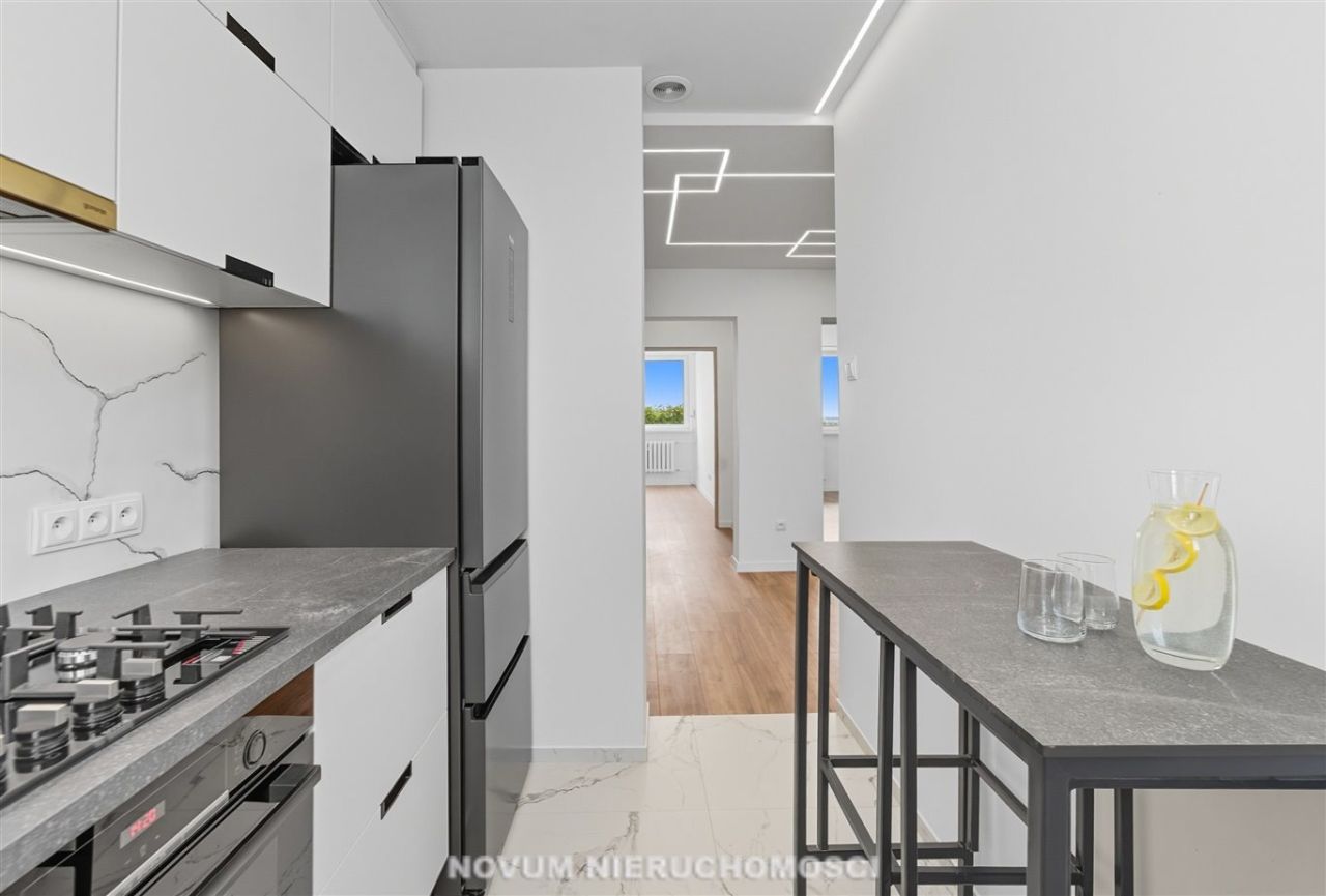 Mieszkanie 3-pokojowe Tarnowskie Góry. Zdjęcie 3