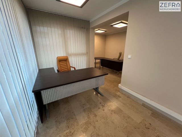 Biuro Kraków Bronowice, ul. Juliusza Lea. Zdjęcie 4