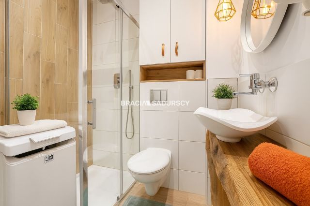 Mieszkanie 2-pokojowe Kraków Nowa Huta, os. Urocze. Zdjęcie 9